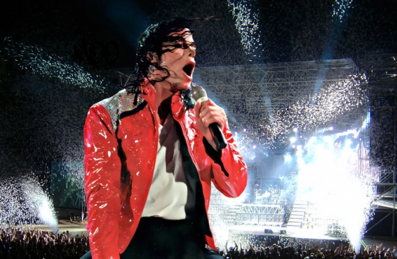 Se celebra un concierto multitudinario tributo a Michael Jackson