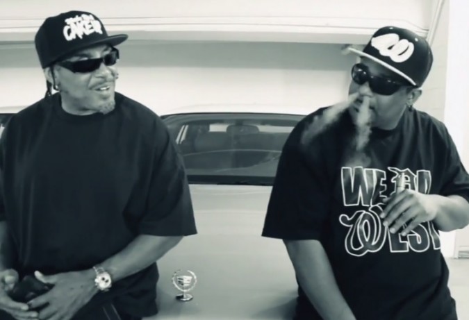 Snoop Dogg - Can't Trust Em (feat. Tha Eastsidaz)