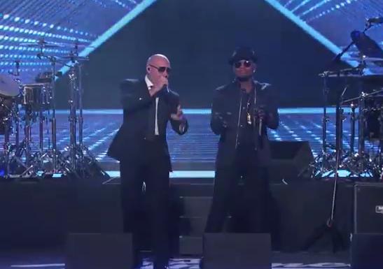 Pitbull interpreta 'Time Of Our Lives' junto a Ne-Yo en Jimmy Kimmel Live!