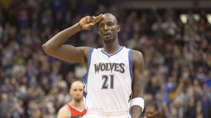Kevin Garnett vuelve a vestirse de corto con los Wolves