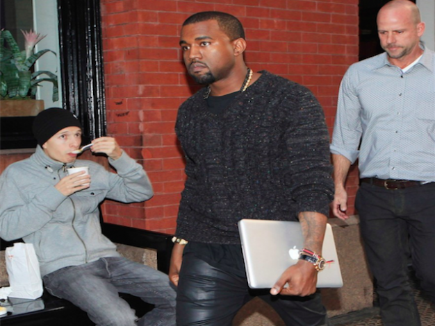 El portátil de Kanye West es robado en París