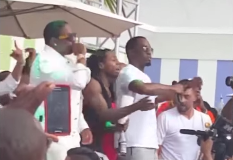 Diddy, Mase y Lil Wayne interpretan 'Mo Money, Mo Problems' en Las Vegas