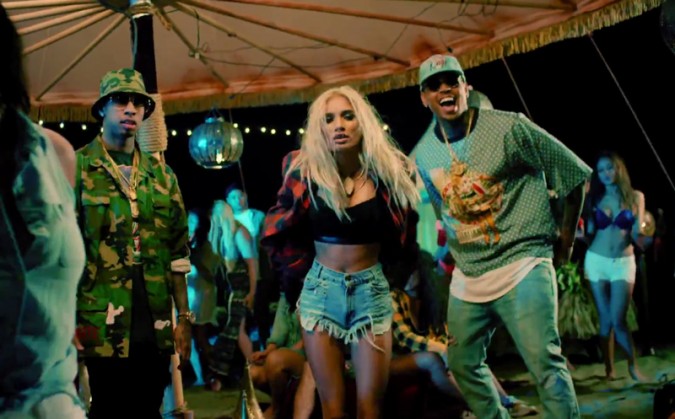 Pia Mia - Do It Again (feat. Chris Brown & Tyga)