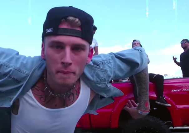 Machine Gun Kelly - Almost