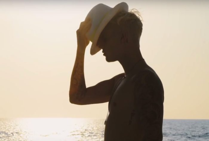 Justin Bieber - Company