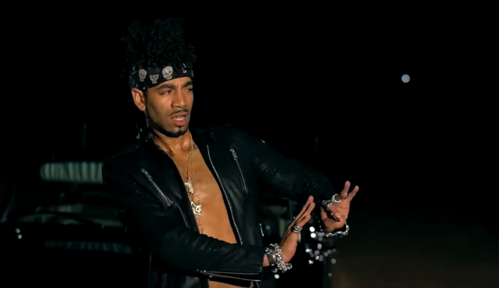 DJ Esco protagoniza el videoclip de 'Benjamins' sin Future