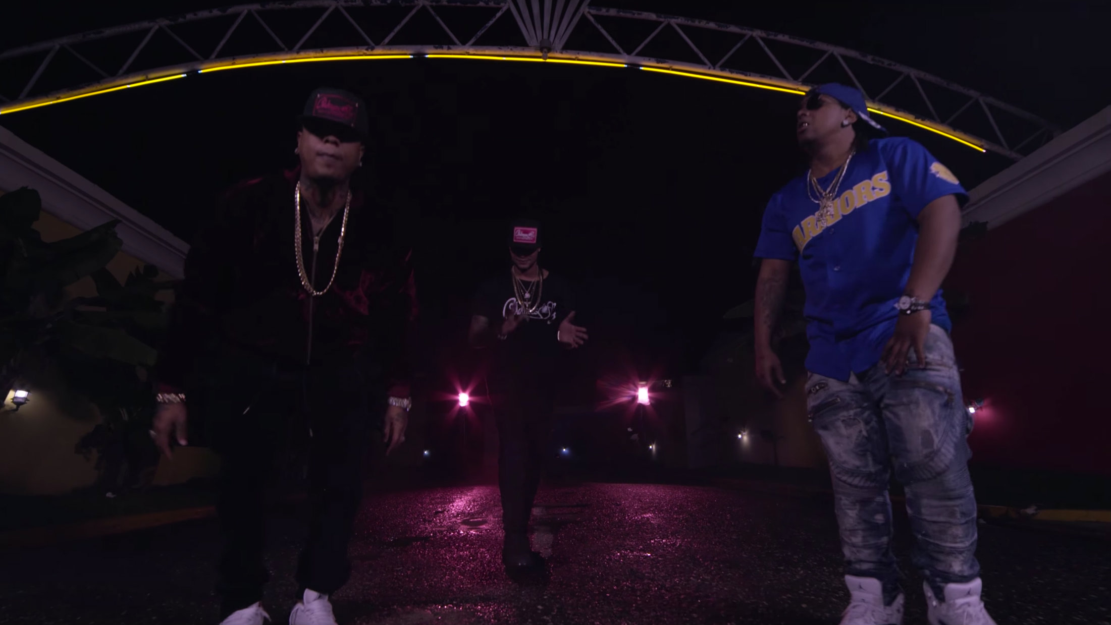 Mozart la Para, Tali y Shelow Shaq vuelven con el vídeo de 'Chapa Chapa'