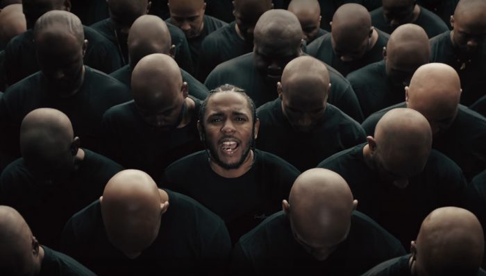 Kendrick Lamar vuelve a sacar pecho en su nuevo vídeo 'HUMBLE'