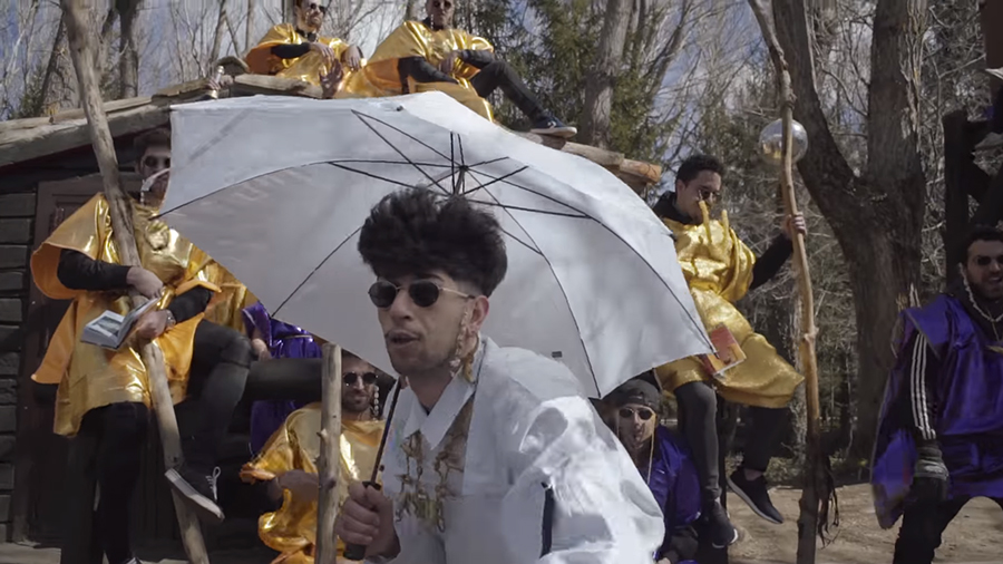 Bejo es el líder de su propia secta en su nuevo videoclip ‘Bejismo’