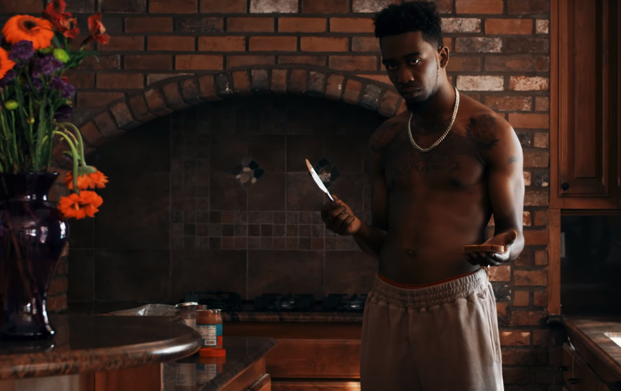 Desiigner vuelve ante las cámaras para el clip de 'Shoot'
