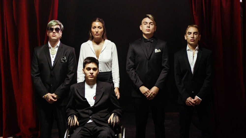 YSY A enloquece en su mansión para el visual de 'Tamo Loco'