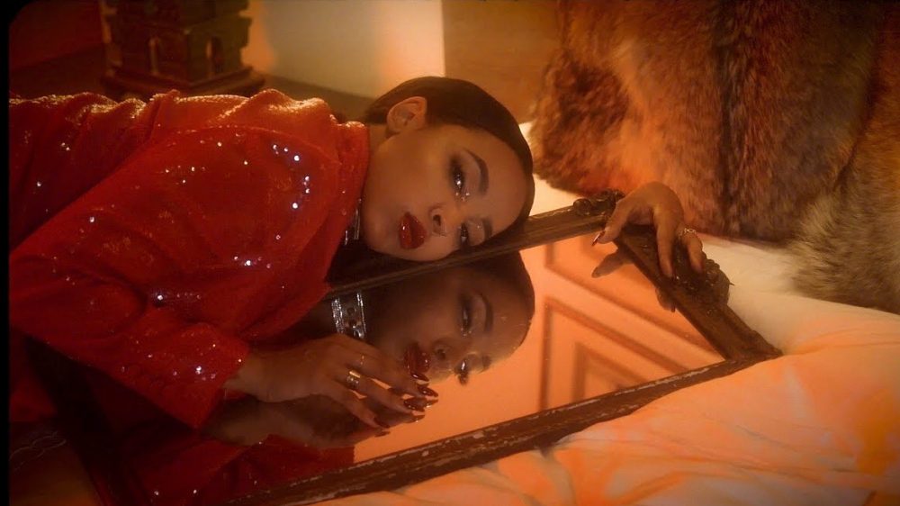 Tinashe y G-Eazy llevan la sensualidad a otro nivel en 'So Much Better'