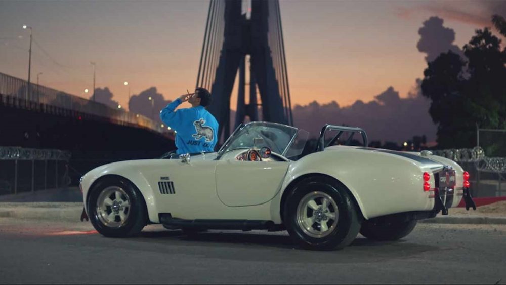 Kidd Keo vuela hasta Santo Domingo en el vídeo de 'Money Till I Die'