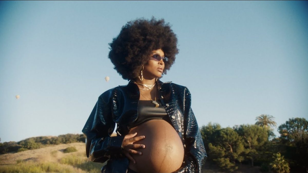 Ciara reivindica sus raíces afroamericanas junto a Ester Dean en 'Rooted'