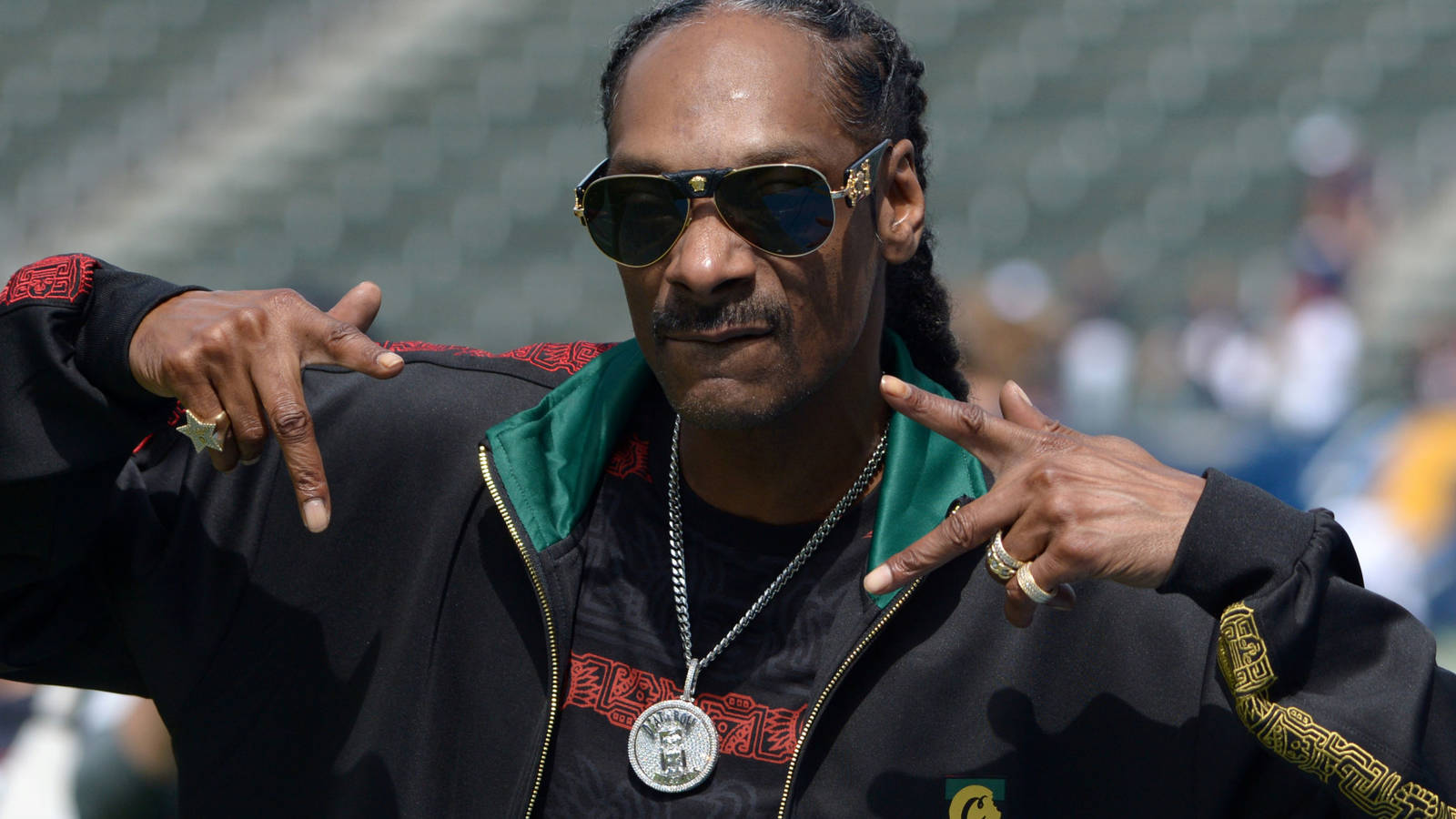 Snoop Dogg revela su Top 10 de raperos tras excluir a Eminem