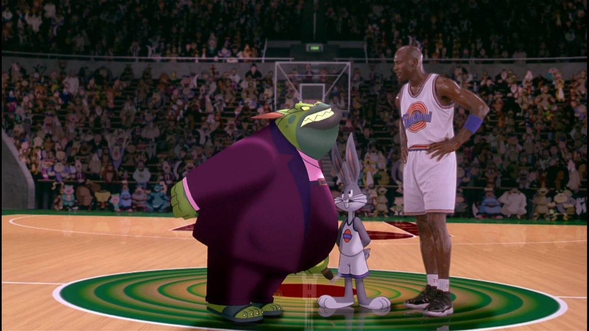 Michael Jordan luciendo las zapatillas Jordan 11 en un fragmento de la película Space Jam
