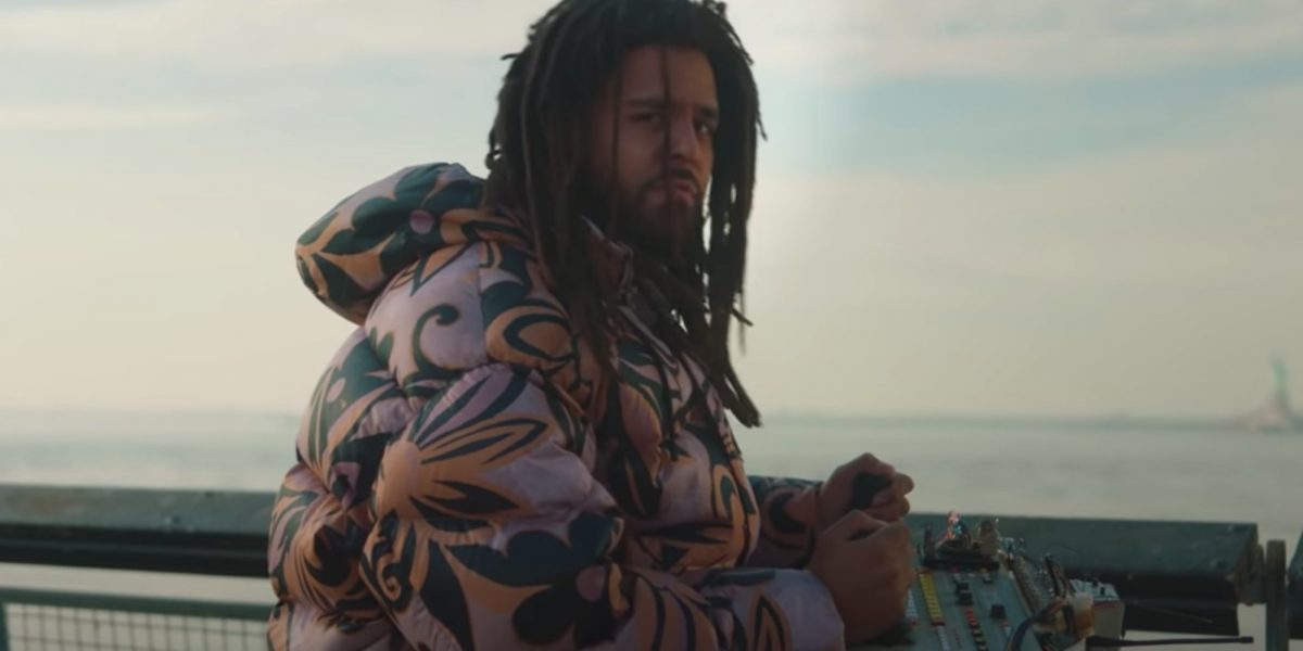 J. Cole vuelve a demostrar que está en otro nivel con el clip de 'a m a r i'