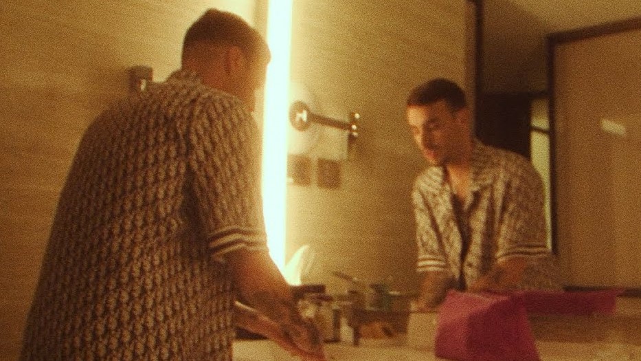 Rels B nos muestra su lado más íntimo y melancólico en 'Como Antes'