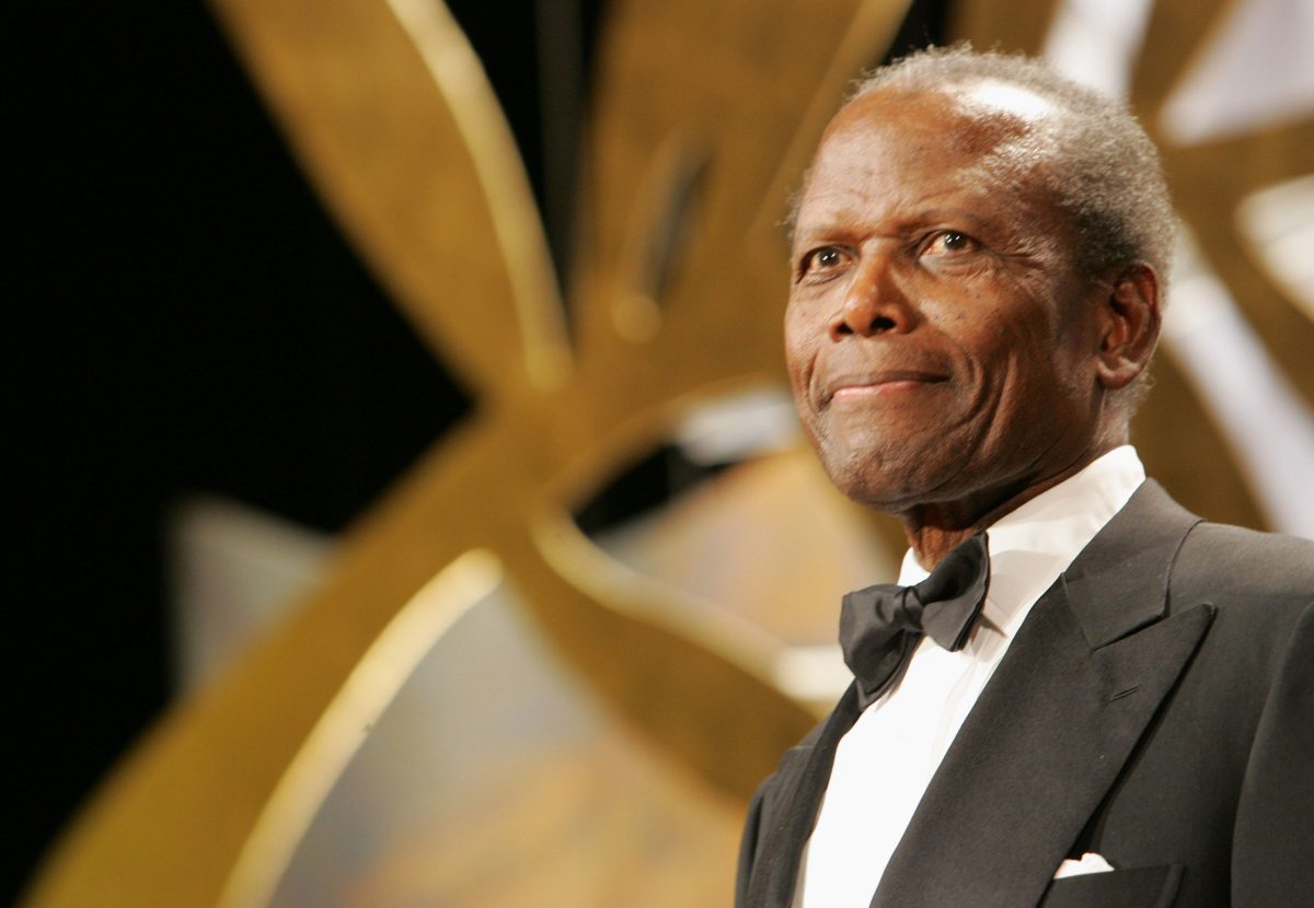 Fallece Sidney Poitier, la primera gran estrella afroamericana del cine