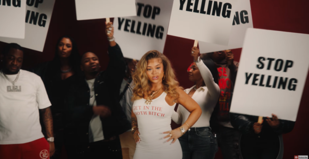 Latto lanza su esperado 'Sunday Service' y dispara a la competencia