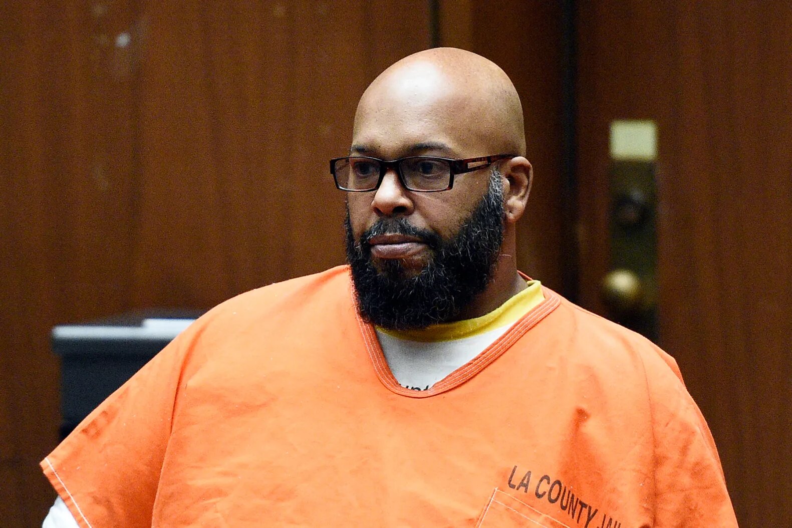 Suge Knight culpa a JAY-Z, Snoop y Dr. Dre por encubrir a Diddy