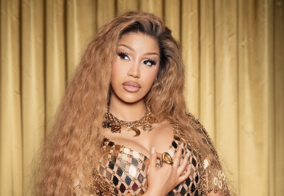 Cardi B habla de la envidia que sufre por parte de otras mujeres