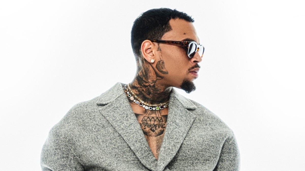 Chris Brown regala 10.000 dólares y un coche a una fan