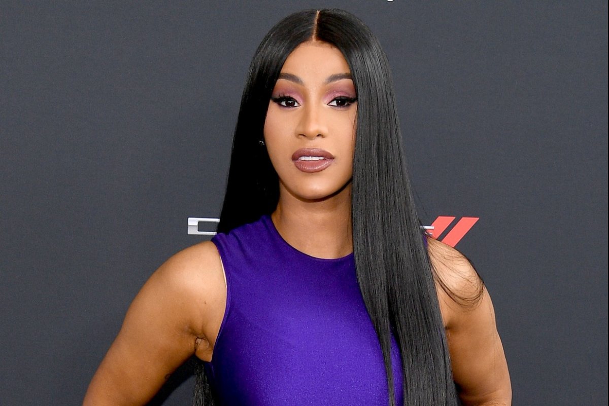 Saltan los rumores de que Cardi B está embarazada de Stefon Diggs