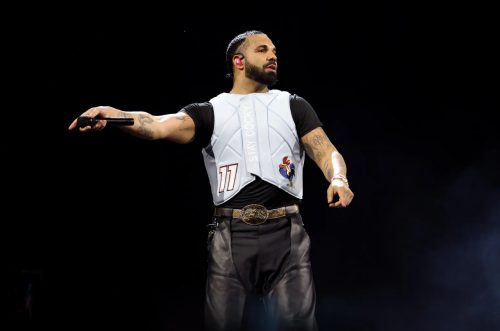 Drake recibe mofas en las redes por su nuevo peinado