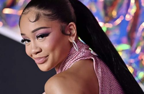 Vuelven a acusar a Saweetie de ser una escort