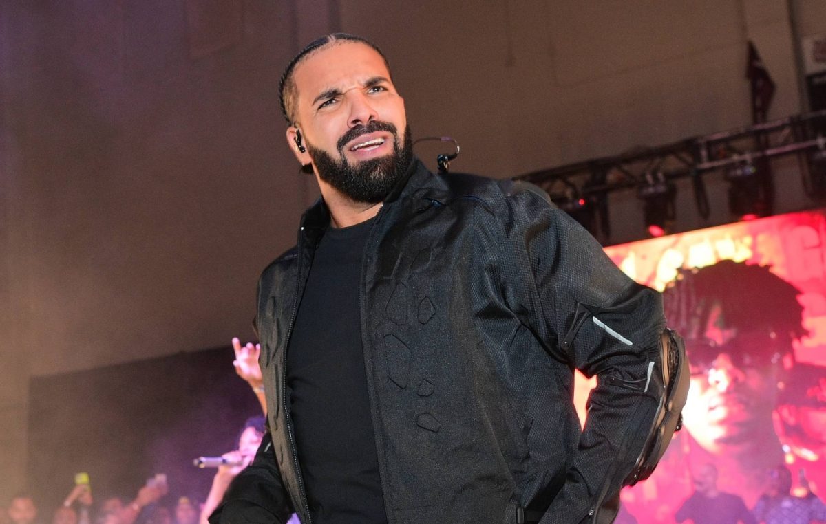 ¿Ha montado Drake un estudio en un club de striptease de Houston?