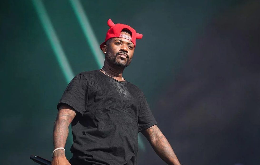 Ray J es hospitalizado en plena tormenta legal y personal