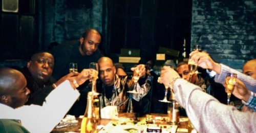 JAY-Z revive «JAŸ-Z» y celebra 30 años de ‘Dead Presidents’