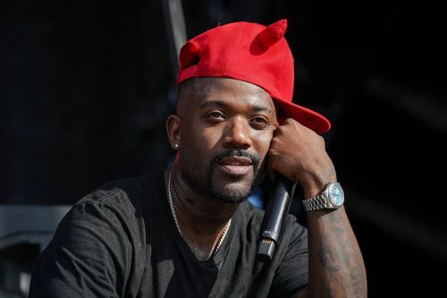 La madre de Ray J habla sobre la enfermedad de su hijo