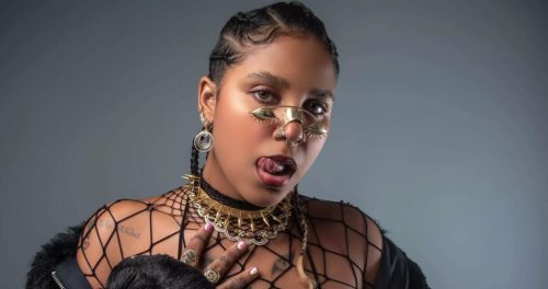 Tokischa explica por qué se rapó el pelo en directo en Nueva York