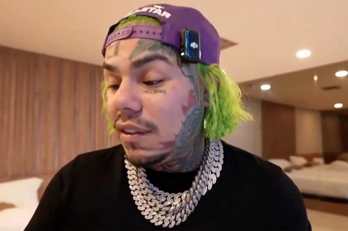 6ix9ine dona 50.000 dólares a familias necesitadas