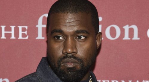 Kanye West (YE) suma otra demanda por Yeezy