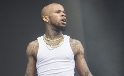 Tory Lanez dice que su vida corre peligro en prisión
