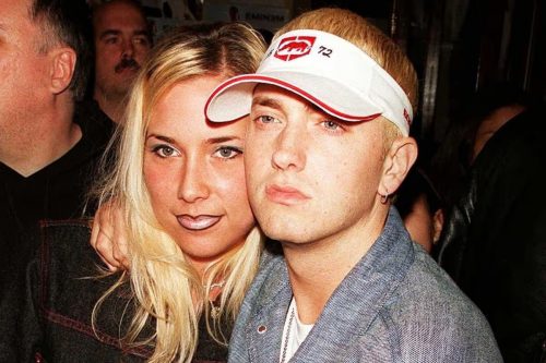 Kim Scott, ex de Eminem, en busca y captura por las autoridades