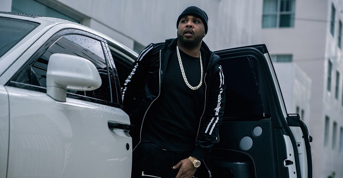 38 Spesh interpreta su diss track en el Summer Jam