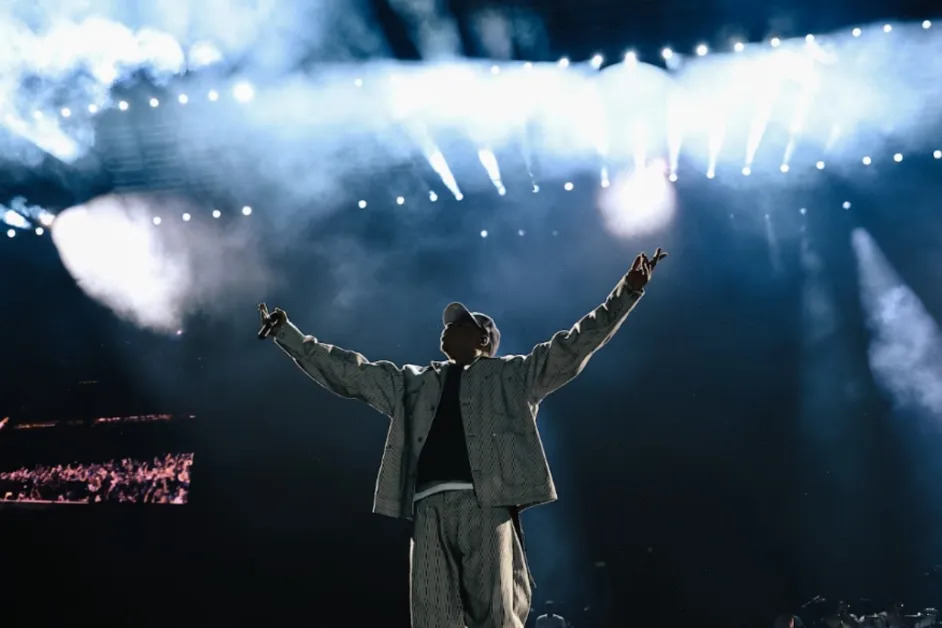 Eminem, Pharrell y Slick Rick suben al escenario con JAY-Z