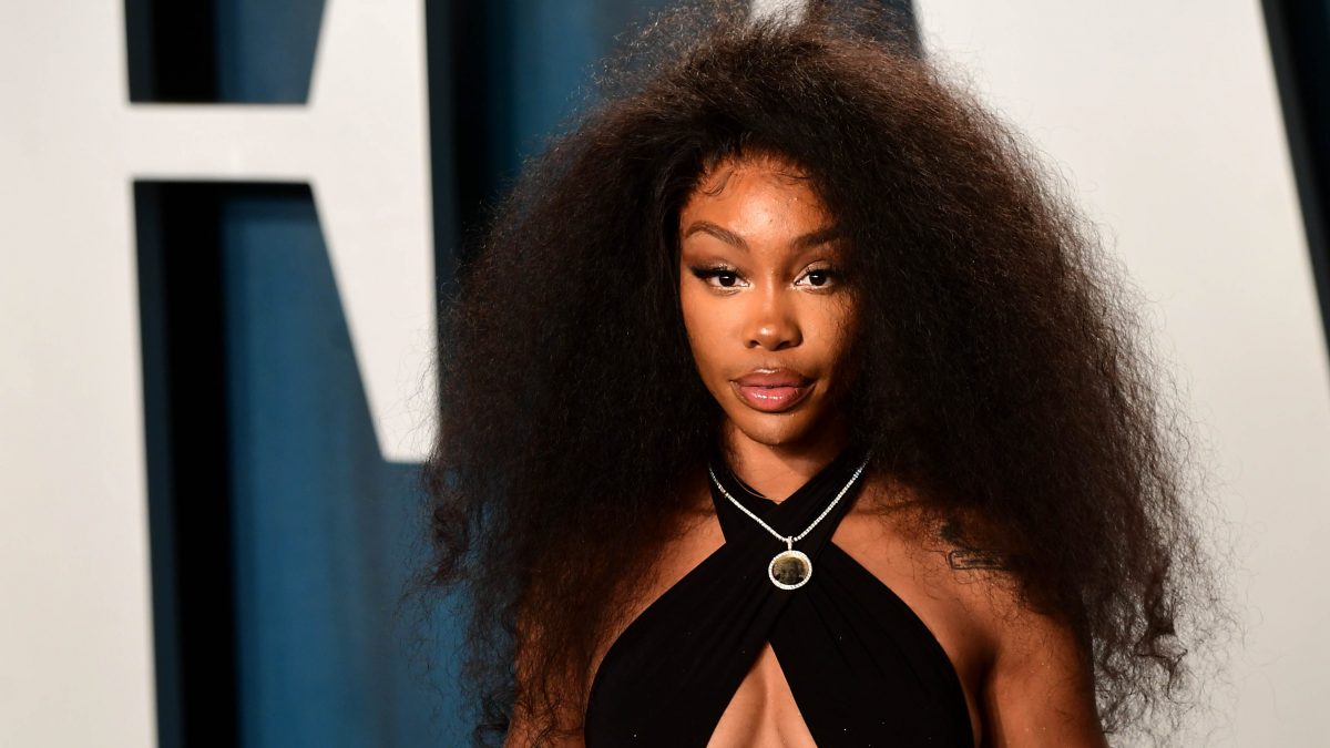 SZA desvela que está en el espectro autista