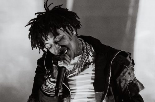 NBA YoungBoy y Akademiks se enganchan en redes