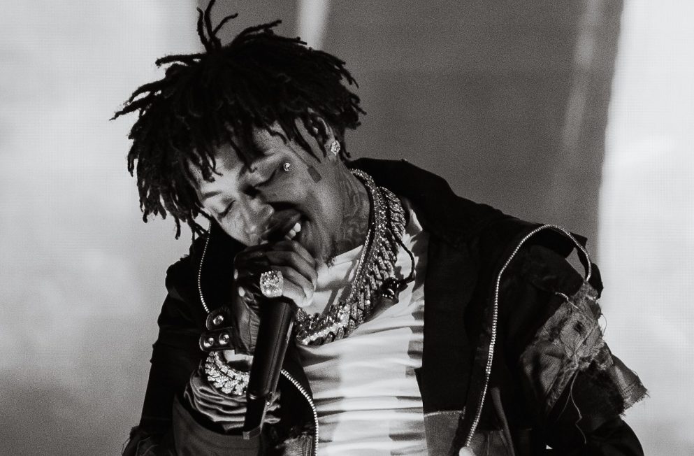 NBA YoungBoy y Akademiks se enganchan en redes