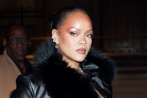 ¿Acaba de tirarle Rihanna a Drake?