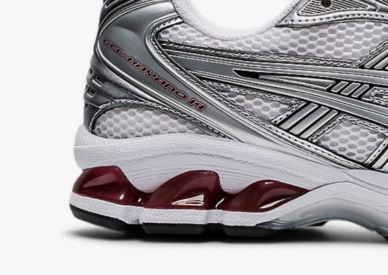 Detalle de la suela y GEL visible de las ASICS Gel-Kayano 14