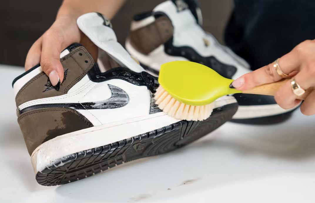 Cómo limpiar unas Air Jordan sin romperlas