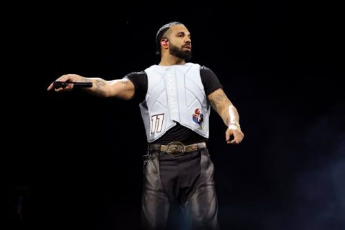 Don Toliver invita a Drake al escenario en Toronto