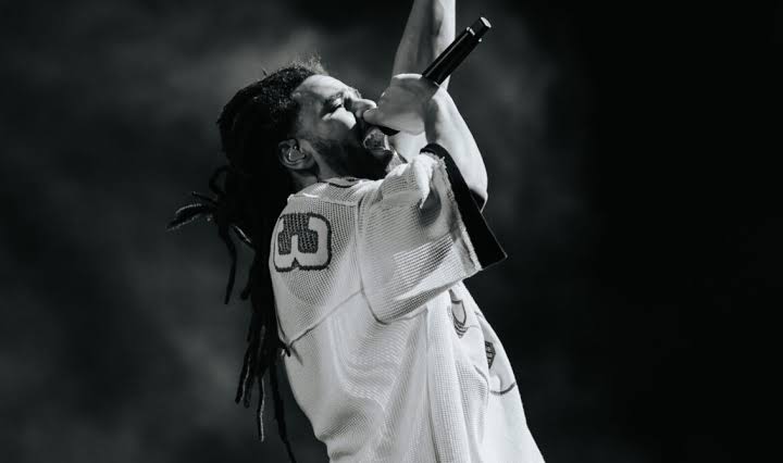 J. Cole sorprende en persona a sus seguidores