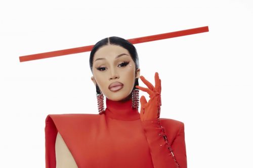 Cardi B y su nuevo Rolex de tres millones de dólares